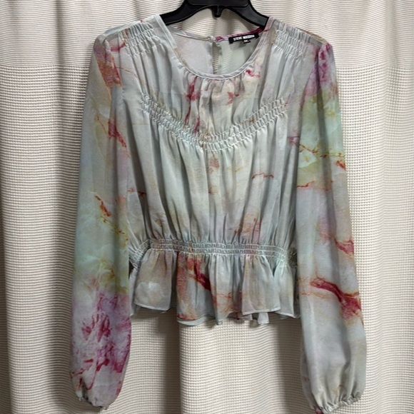Steve Madden Tops - Steve Madden Sheer top SZ M floral watercolor smocked peplum lt blue plum green